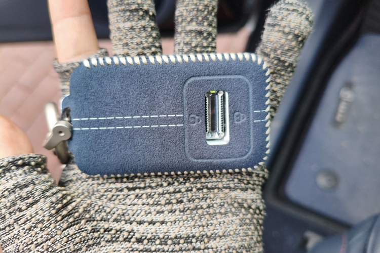 Used Zeekr 001 2026 Model 103° Four-Wheel Drive Ultra Version Vehicle Key