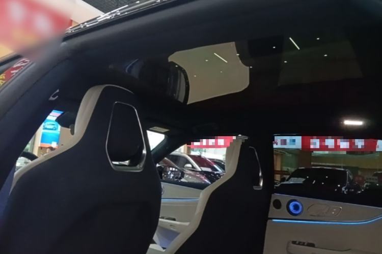 Used Zeekr 001 2026 95° All-Wheel-Drive Max Edition Headliner