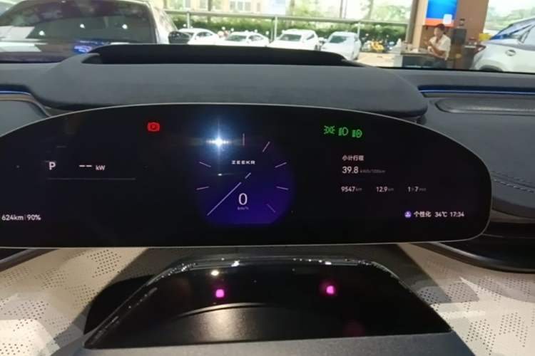 Used Zeekr 001 2026 95° All-Wheel-Drive Max Edition Instrument Cluster