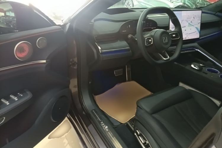 Used Zeekr 001 2026 95° All-Wheel-Drive Max Edition Driver Seat