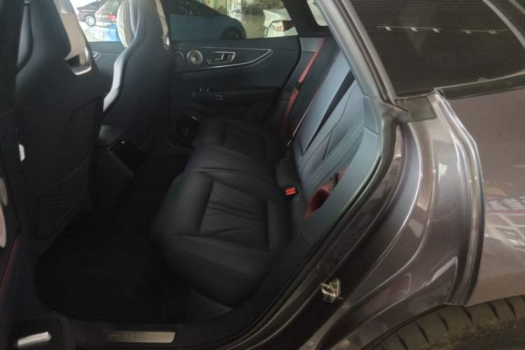 Used Zeekr 001 2026 95° All-Wheel-Drive Max Edition Left Rear Seat