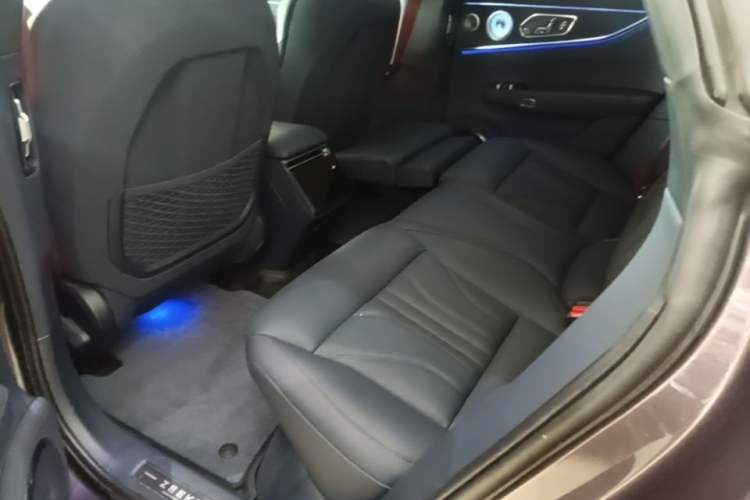 Used Zeekr 001 2026 95° All-Wheel-Drive Max Edition Left Rear Seat