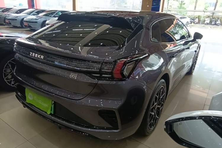 Used Zeekr 001 2026 95° All-Wheel-Drive Max Edition Rear Right 45 Deg