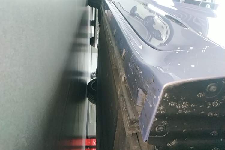 Used Zeekr 001 2026 Model 103° Rear-Drive Max Version Right Side Sill