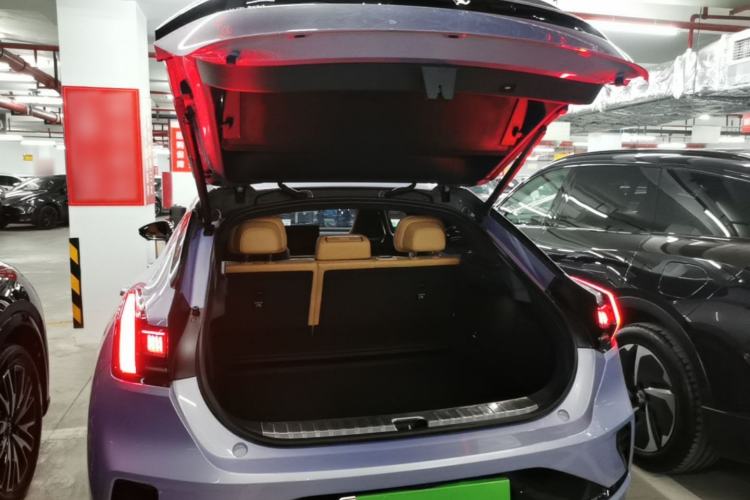 Used Zeekr 001 2026 95° All-Wheel-Drive Max Edition Trunk