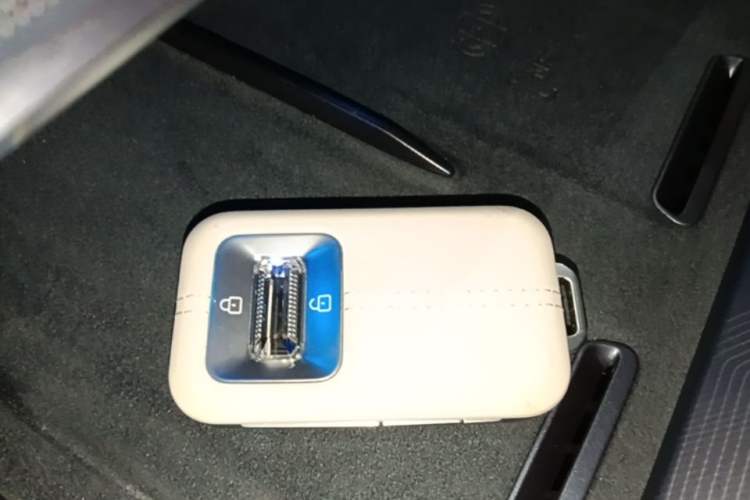 Used Zeekr 001 2026 95° All-Wheel-Drive Max Edition Vehicle Key