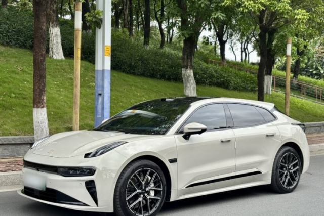 Used Zeekr 001 2026 95° All-Wheel-Drive Max Edition