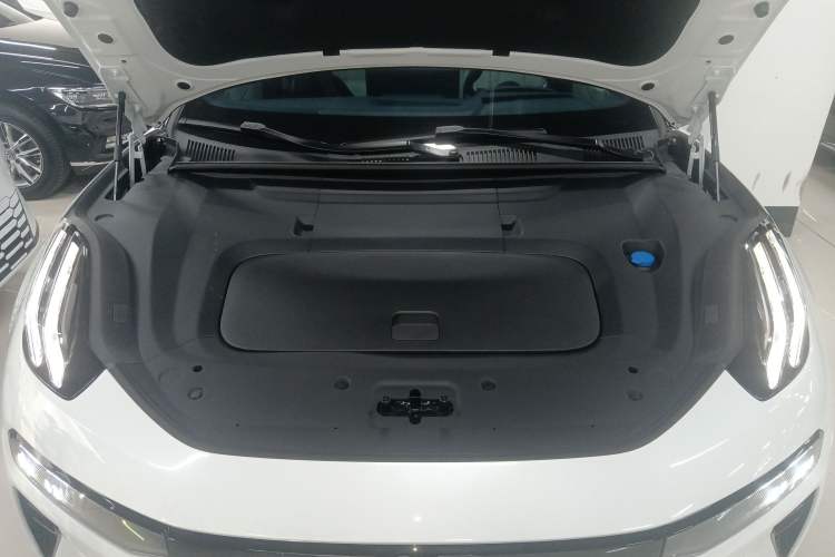 Used Zeekr 001 2026 95° All-Wheel-Drive Max Edition Engine Bay