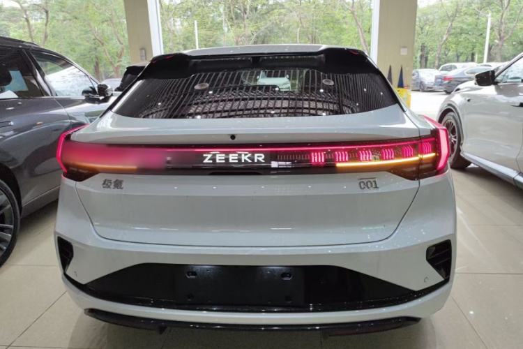 Used Zeekr 001 2026 Model 103° Rear-Drive Max Version Exterior 5