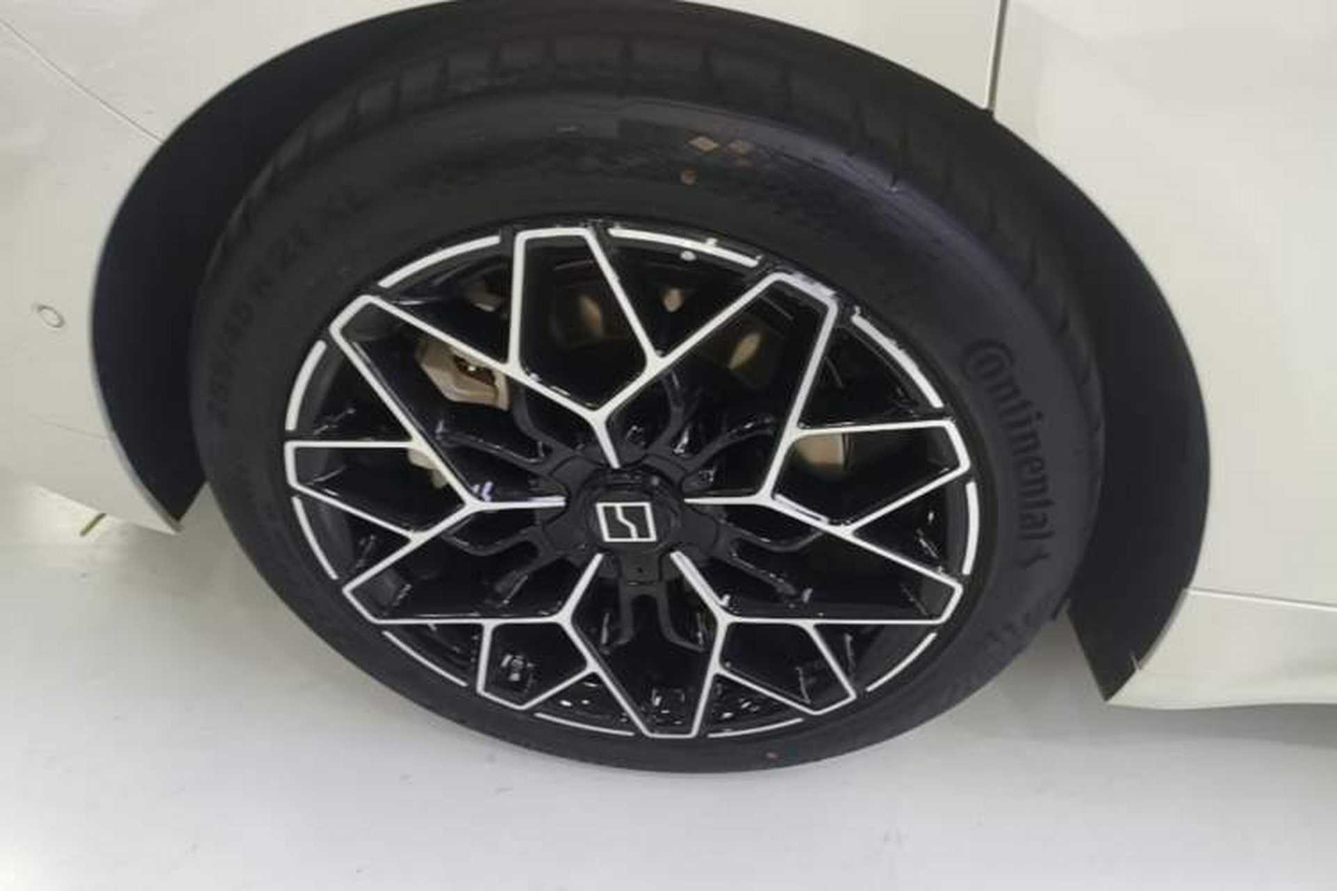 Used Zeekr 001 2026 Model 103° Four-Wheel Drive Ultra Version Exterior 5
