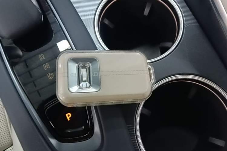 Used Zeekr 001 2026 Model 103° Four-Wheel Drive Ultra Version Interior 1