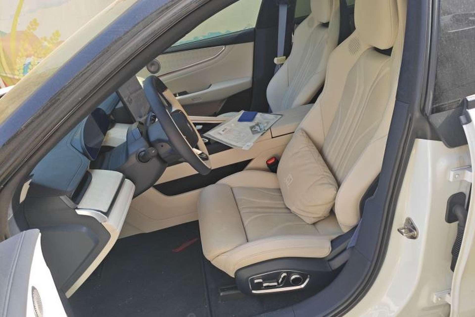 Used Zeekr 001 2026 Model 103° Rear-Drive Max Version Left Front Seat