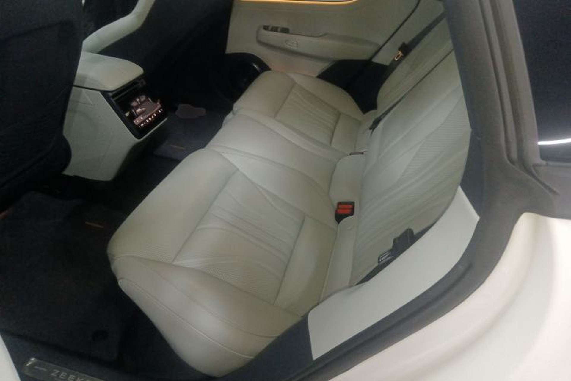 Used Zeekr 001 2026 95° All-Wheel-Drive Max Edition Left Rear Seat