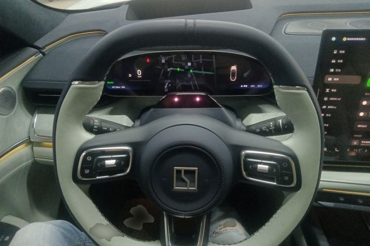 Used Zeekr 001 2026 95° All-Wheel-Drive Max Edition Steering Wheel
