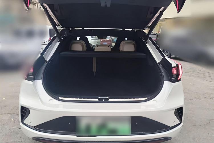 Used Zeekr 001 2026 95° All-Wheel-Drive Max Edition Trunk