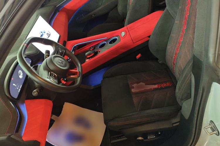 Used Zeekr 001FR 2023 FR Edition 100 kWh Left Front Seat