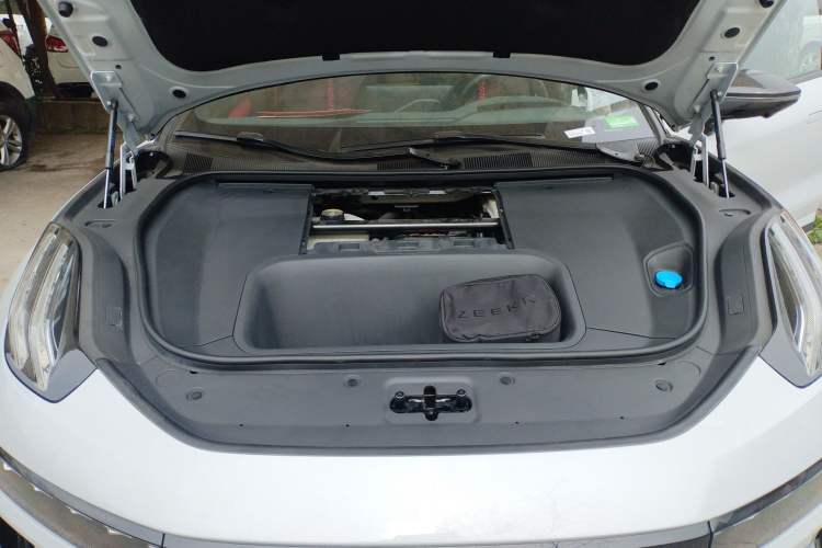 Used Zeekr 001FR 2023 FR Edition 100 kWh Engine Bay