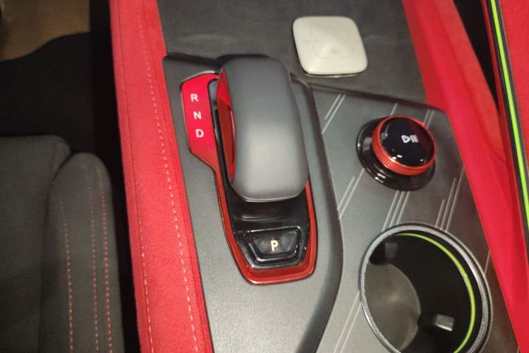 Used Zeekr 001FR 2023 FR Edition 100 kWh Gear Lever