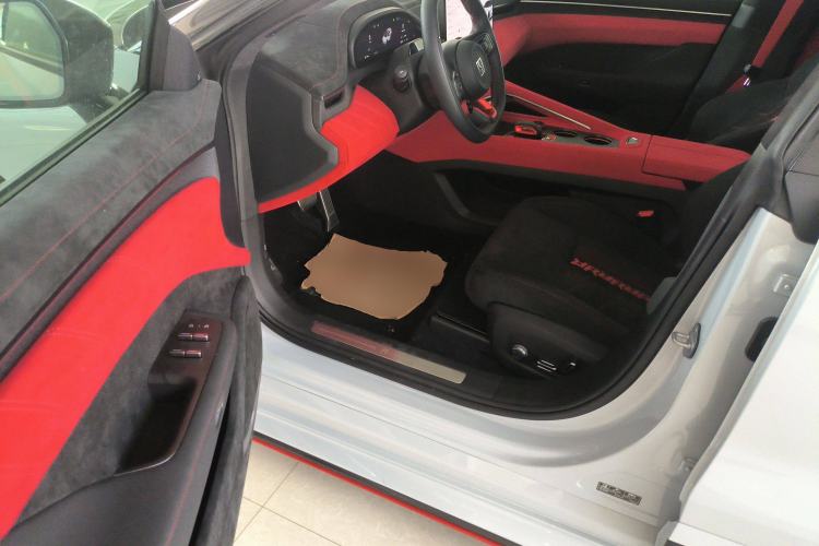 Used Zeekr 001FR 2023 FR Edition 100 kWh Interior 3