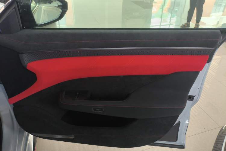 Used Zeekr 001FR 2023 FR Edition 100 kWh Interior 5
