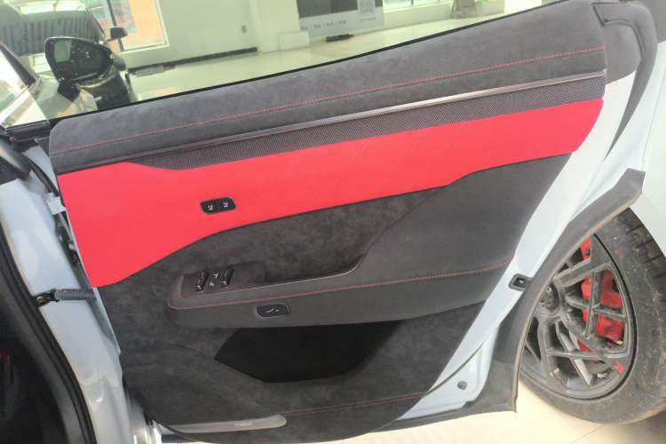 Used Zeekr 001FR 2023 FR Edition 100 kWh Interior 6