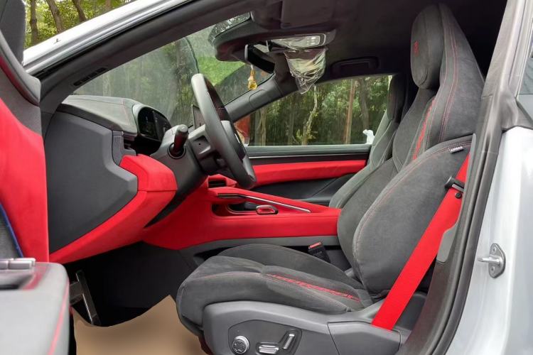 Used Zeekr 001FR 2023 FR Edition 100 kWh Left Front Seat
