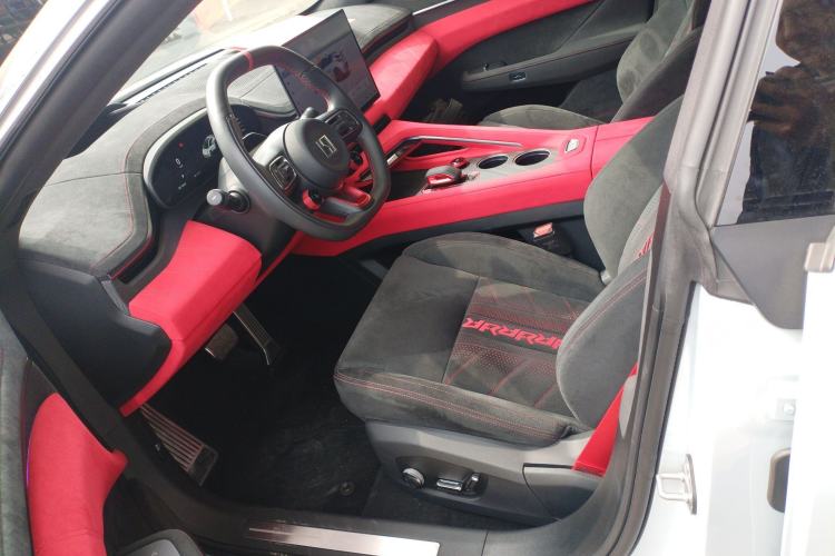 Used Zeekr 001FR 2023 FR Edition 100 kWh Left Front Seat