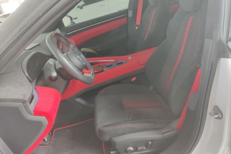 Used Zeekr 001FR 2023 FR Edition 100 kWh Left Front Seat
