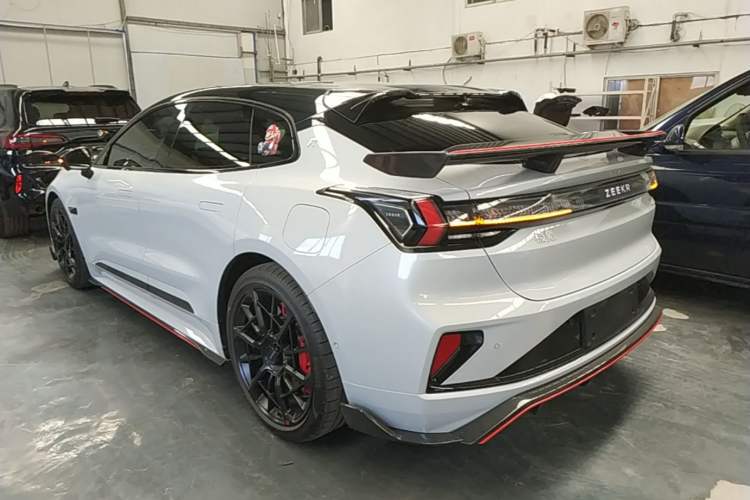 Used Zeekr 001FR 2023 FR Edition 100 kWh Rear Left 45 Deg