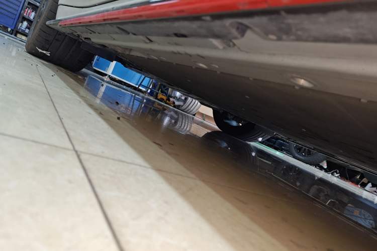 Used Zeekr 001FR 2023 FR Edition 100 kWh Chassis Front Right