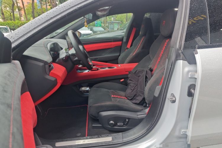 Used Zeekr 001FR 2023 FR Edition 100 kWh Left Front Seat