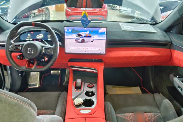 Used Zeekr 001FR 2023 FR Edition 100 kWh Center Console