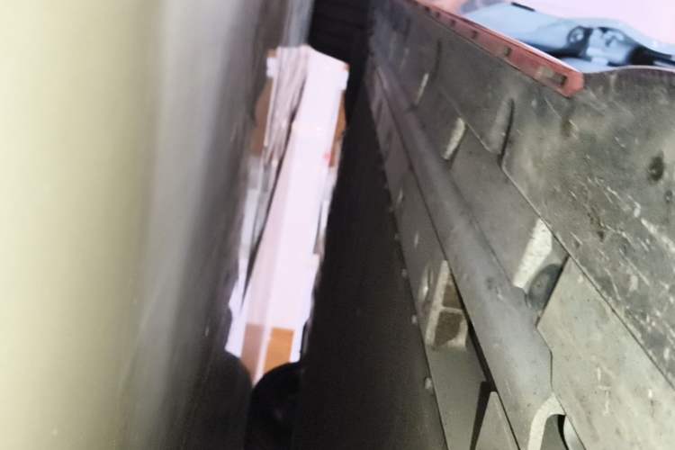 Used Zeekr 001FR 2023 FR Edition 100 kWh Right Side Sill