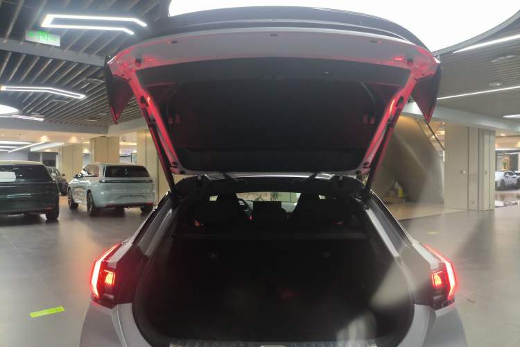 Used Zeekr 001FR 2023 FR Edition 100 kWh Trunk
