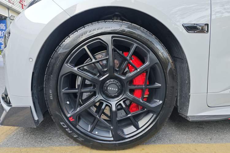 Used Zeekr 001FR 2023 FR Edition 100 kWh Exterior 9