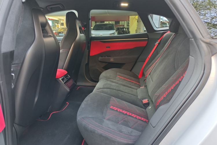 Used Zeekr 001FR 2023 FR Edition 100 kWh Interior 2