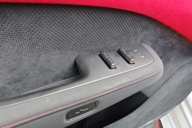 Used Zeekr 001FR 2023 FR Edition 100 kWh Interior 8