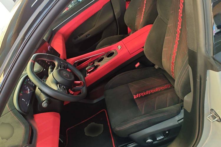 Used Zeekr 001FR 2023 FR Edition 100 kWh Left Front Seat