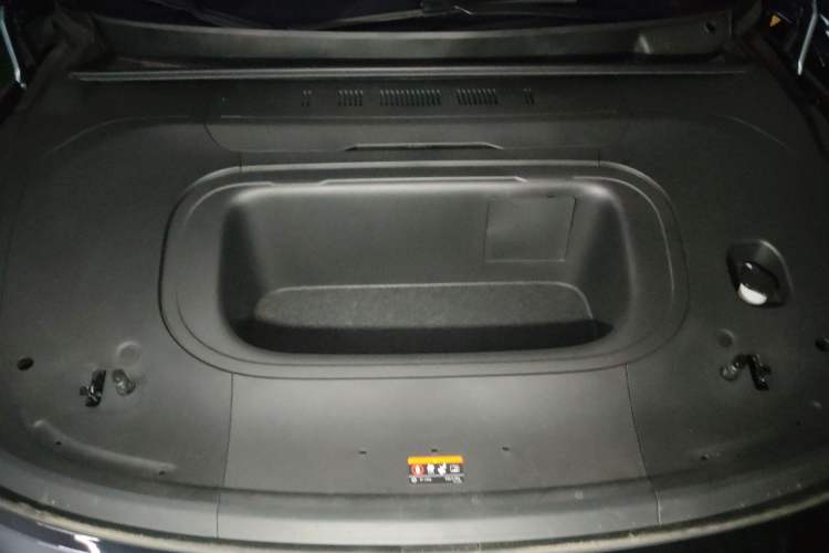 Used Zeekr 007 2025 Rear-Drive Intelligent Driving Version 75 kWh Engine Bay