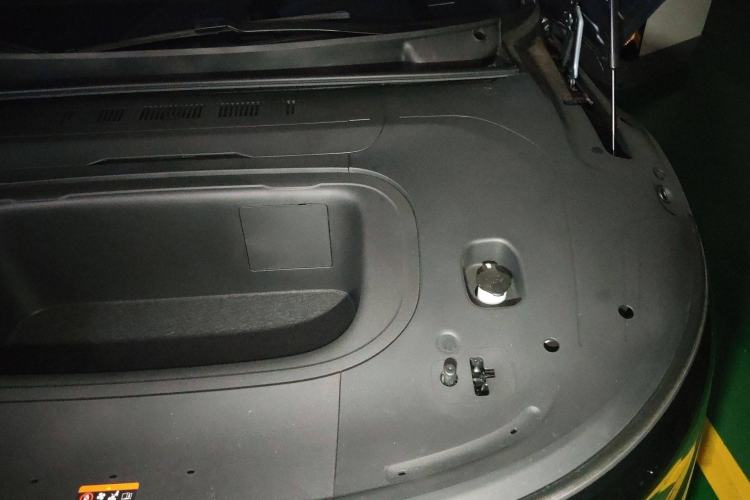 Used Zeekr 007 2025 Rear-Drive Intelligent Driving Version 75 kWh Engine Bay Left