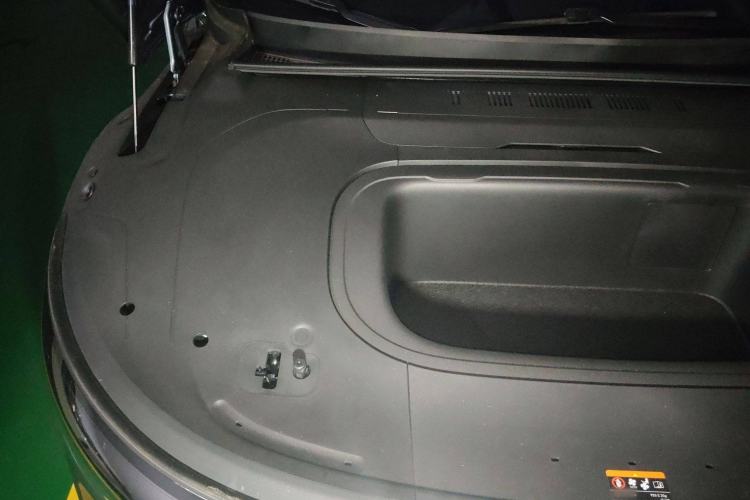 Used Zeekr 007 2025 Rear-Drive Intelligent Driving Version 75 kWh Engine Bay Right