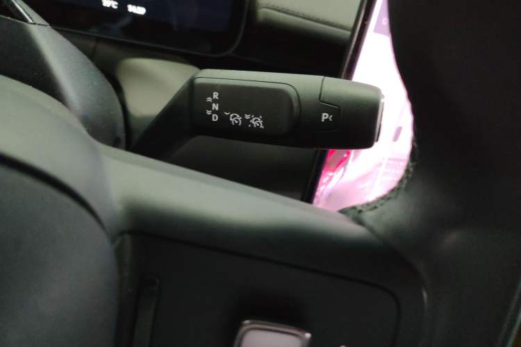 Used Zeekr 007 2024 Rear-Drive Intelligent Driving Version 75 kWh Gear Lever