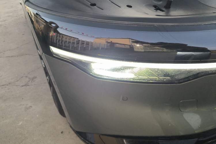 Used Zeekr 007 2025 Rear-Drive Intelligent Driving Version 75 kWh Right Front Headlight
