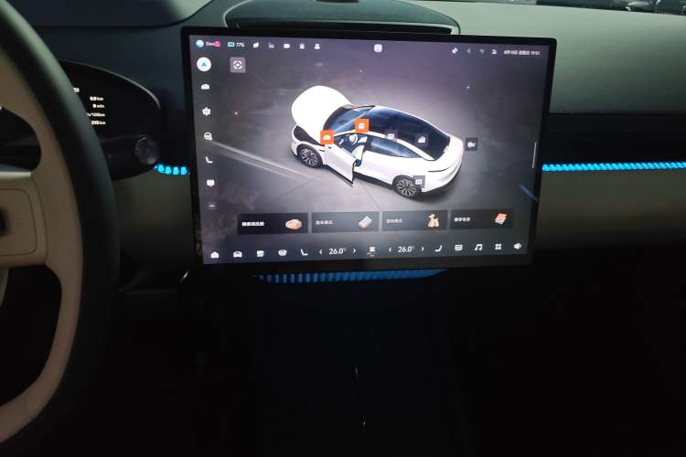 Used Zeekr 007 2024 Rear-Drive Enhanced Version 75 kWh Audio And AC Panel