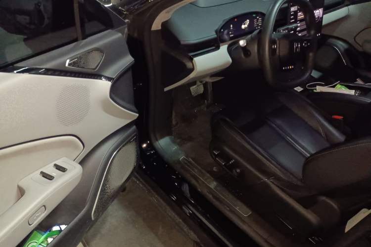 Used Zeekr 007 2024 Rear-Drive Intelligent Driving Version 75 kWh Driver Seat
