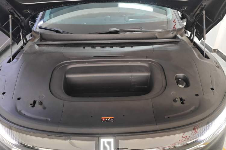 Used Zeekr 007 2024 Four-Wheel Drive Intelligent Driving Version 100 kWh Engine Bay