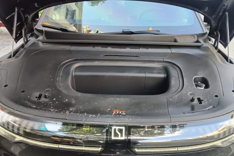 Used Zeekr 007 2024 Four-Wheel Drive Intelligent Driving Version 75 kWh Engine Bay