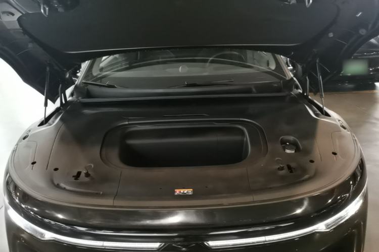 Used Zeekr 007 2024 Four-Wheel Drive Version 75 kWh Engine Bay