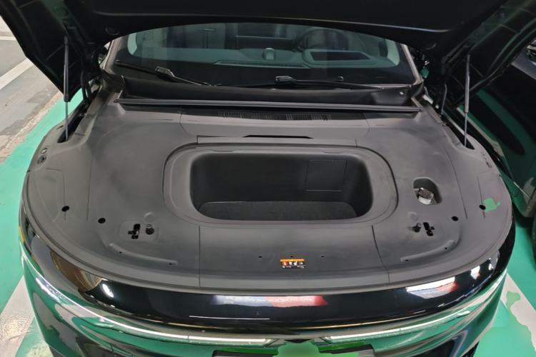 Used Zeekr 007 2024 Rear-Drive Enhanced Version 75 kWh Engine Bay