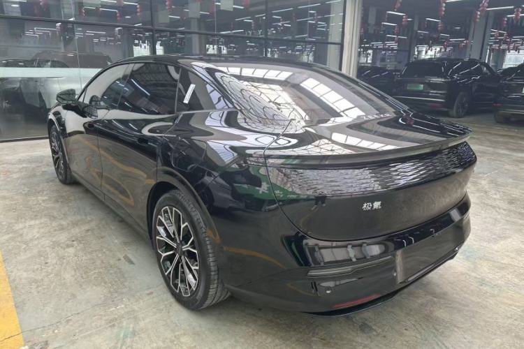 Used Zeekr 007 2024 Rear-Drive Enhanced Version 75 kWh Exterior 3